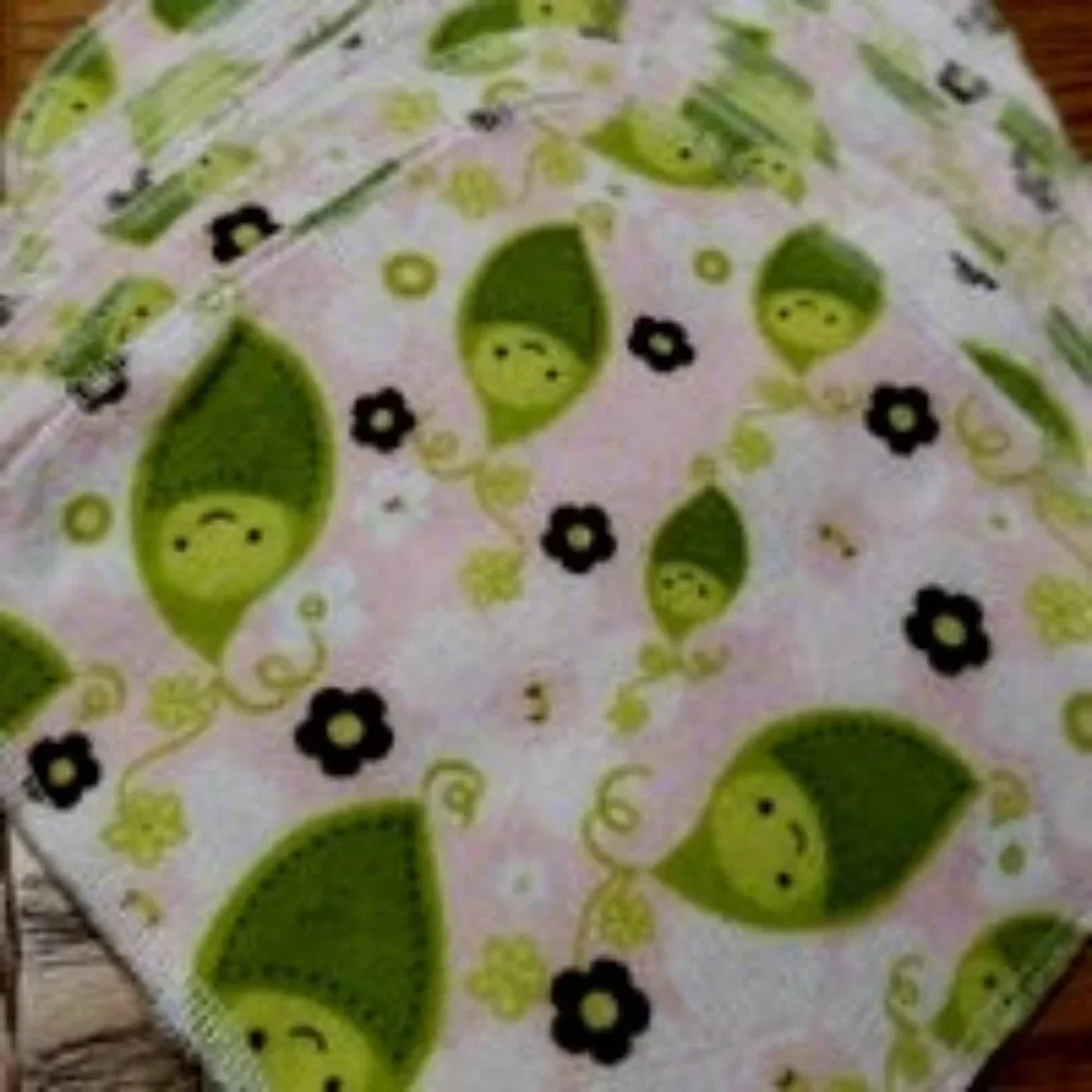 9 cloth wipes pink peapod